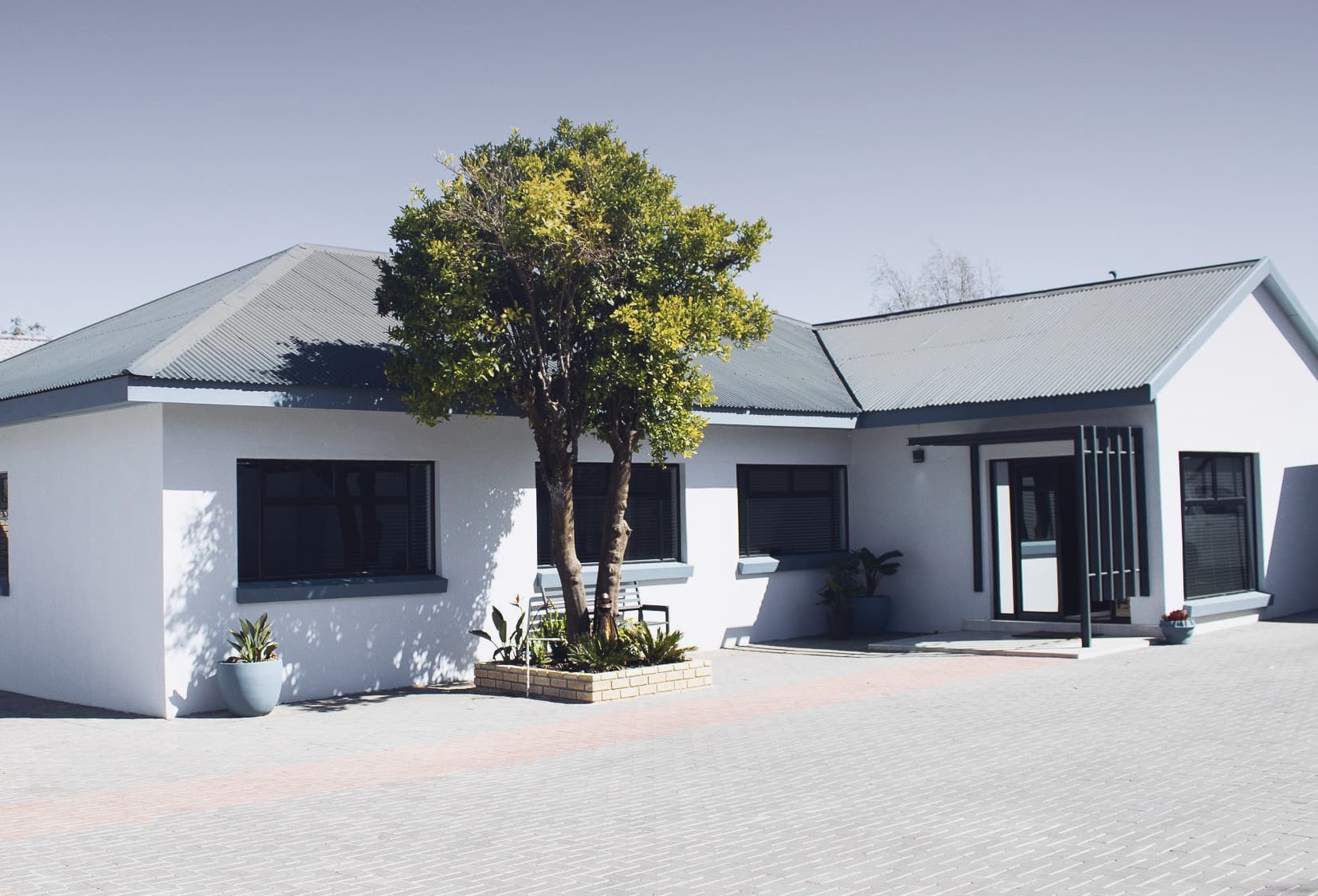 Asania Guest House: newly built single-storey units